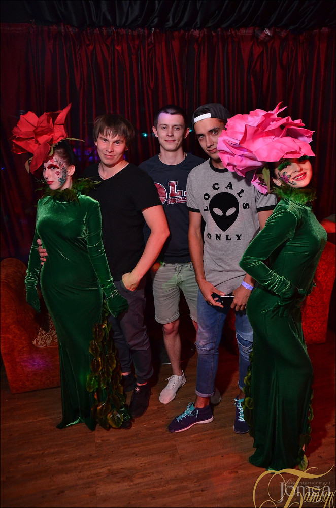 Фотография с FLOWER POWER в Батыр