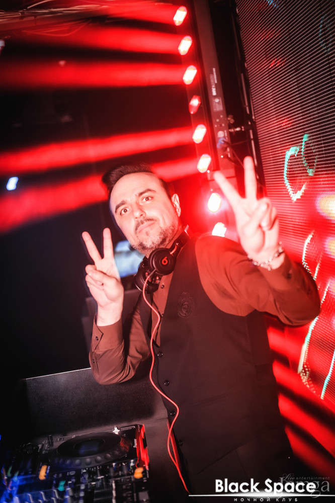 Фотография с Неземные выходные в Блек спейс