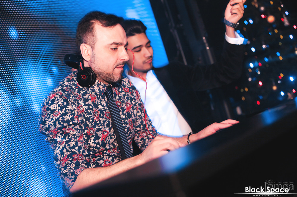 Фотография с Неземные выходные в Блек спейс