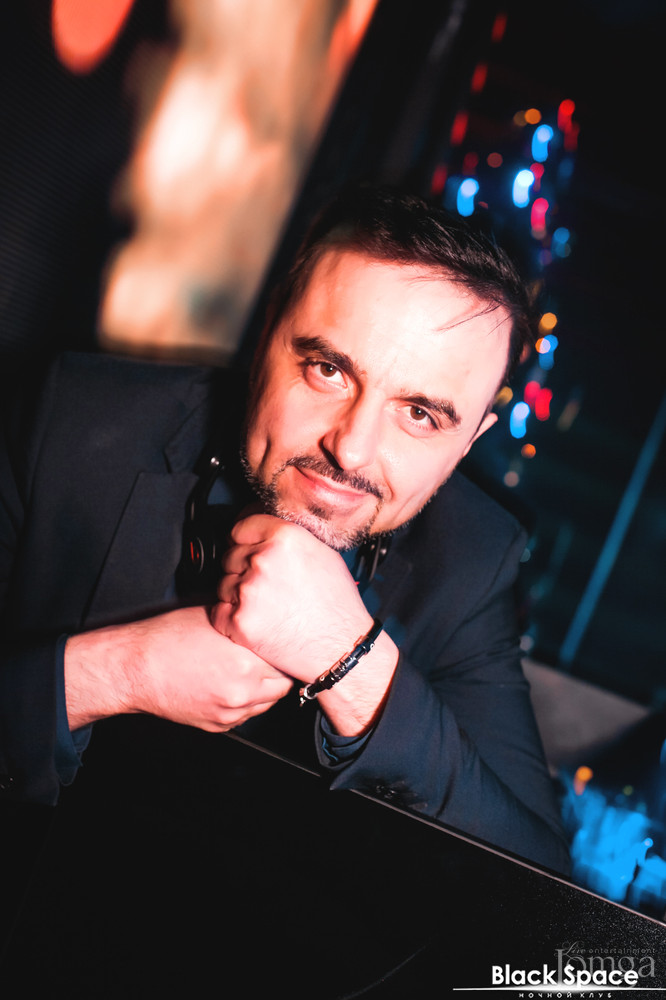 Фотография с Неземные выходные в Блек спейс