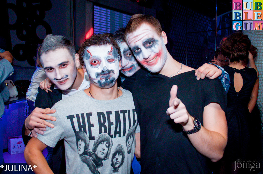 Фотография с "Rocket Queen" в Пятерочка