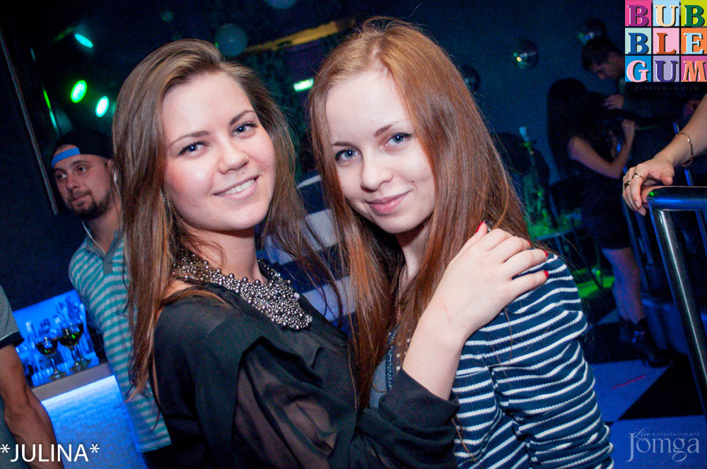 Фотография с "Rocket Queen" в Пятерочка