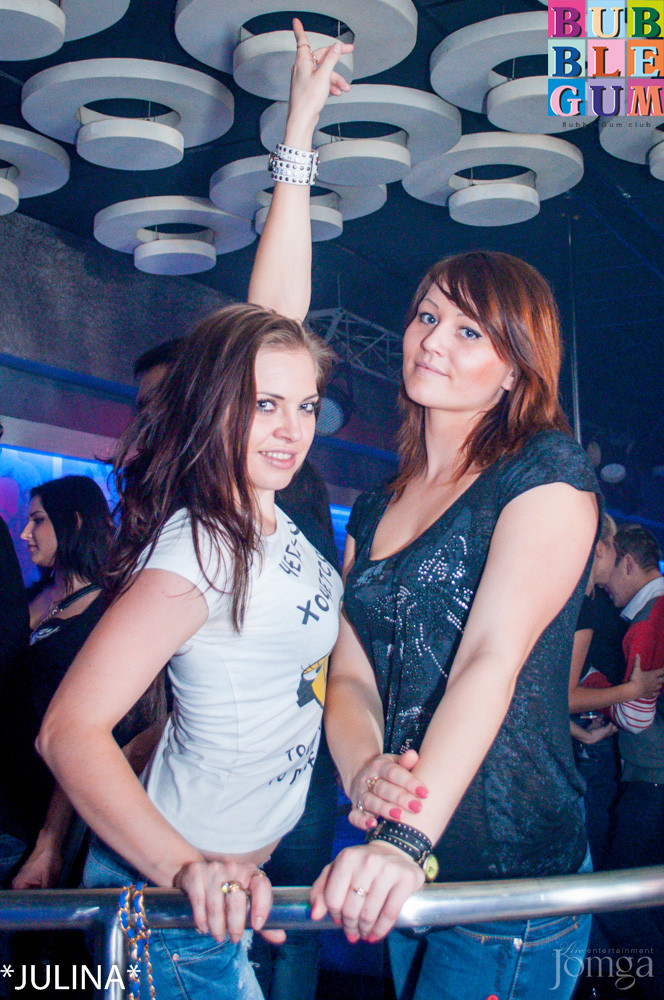 Фотография с "Rocket Queen" в Пятерочка