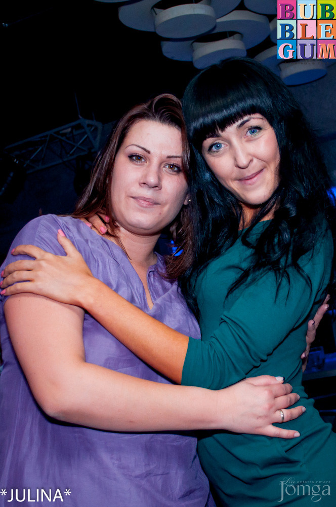 Фотография с "Rocket Queen" в Пятерочка