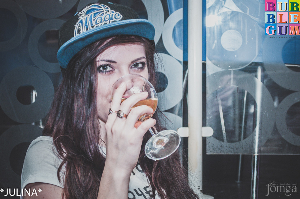 Фотография с "Rocket Queen" в Пятерочка