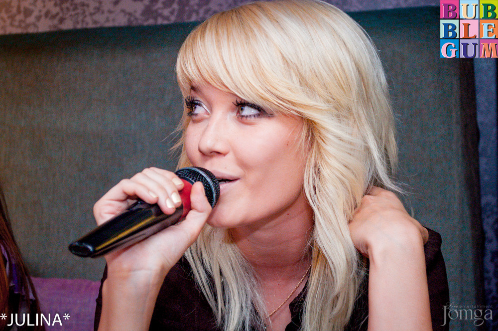 Фотография с "Rocket Queen" в Пятерочка