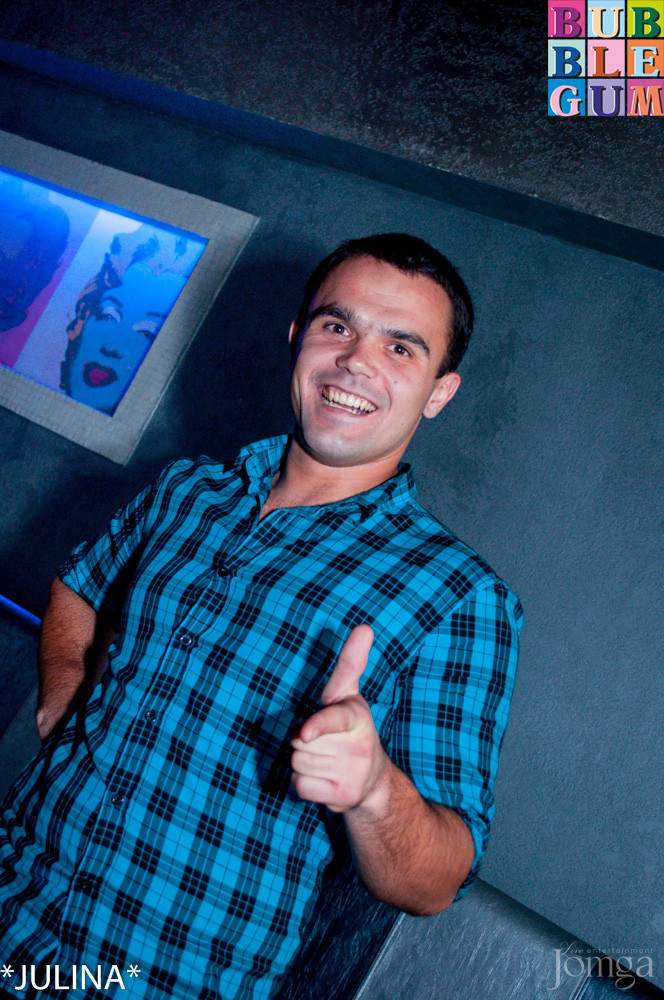 Фотография с "Rocket Queen" в Пятерочка