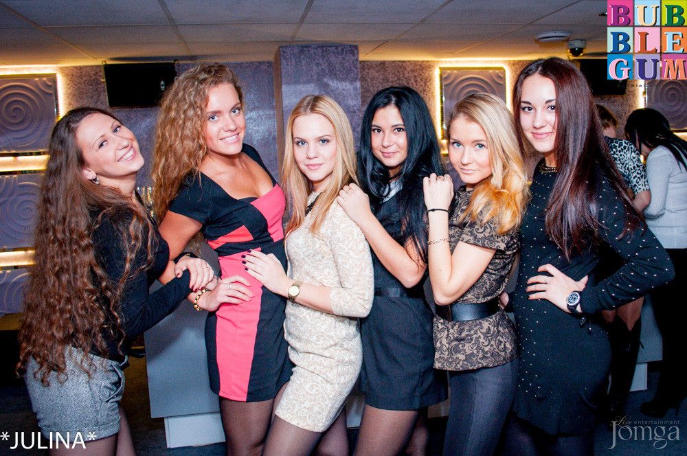 Фотография с "Rocket Queen" в Пятерочка