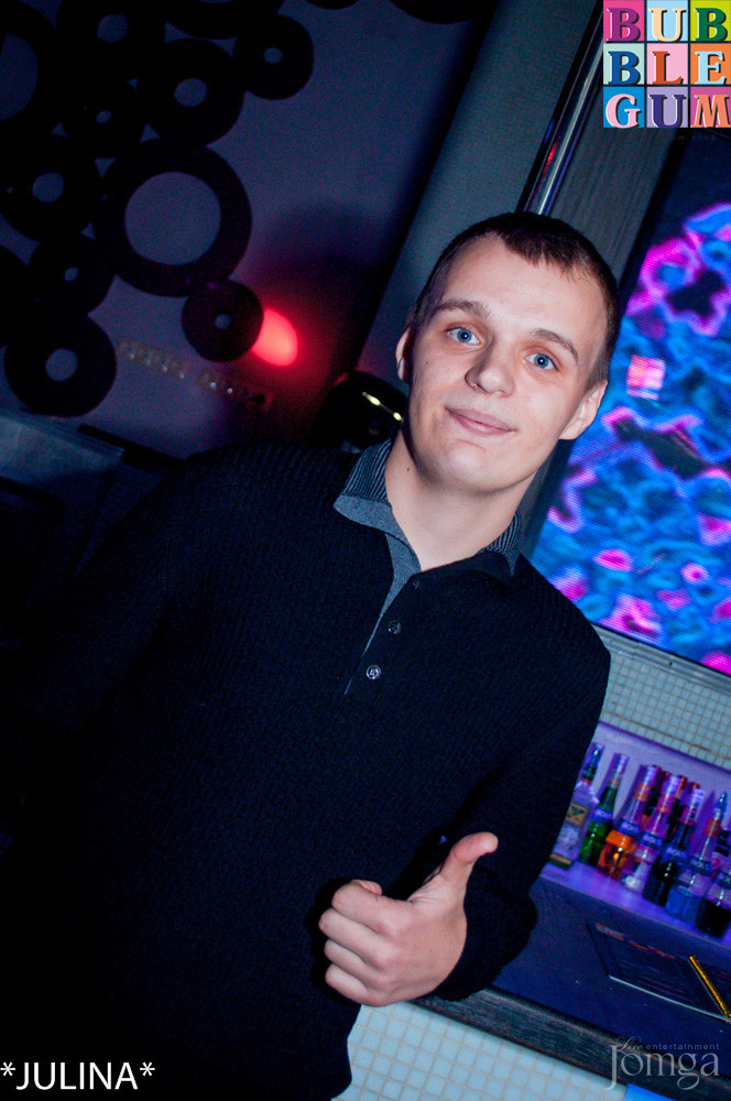 Фотография с "Rocket Queen" в Пятерочка