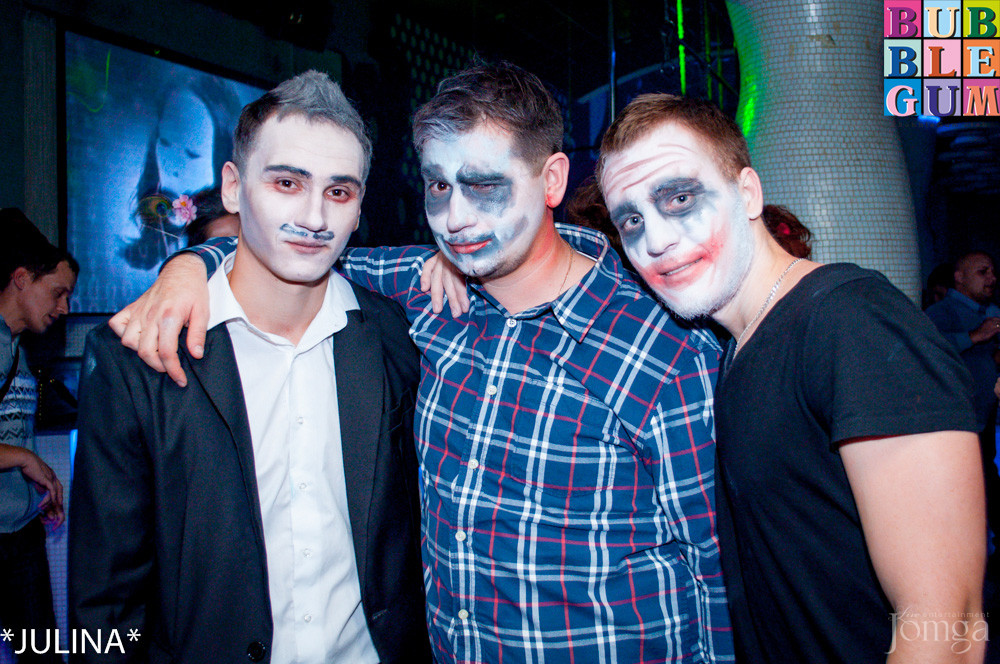 Фотография с "Rocket Queen" в Пятерочка