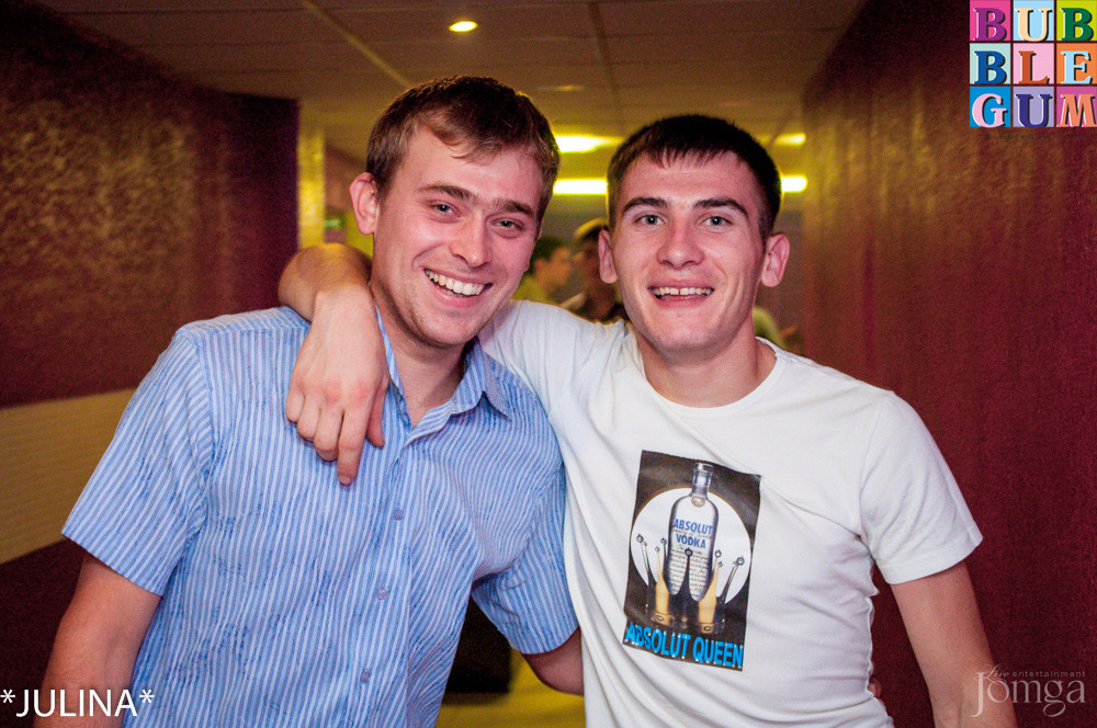 Фотография с "Rocket Queen" в Пятерочка