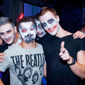 "Rocket Queen" фото 45