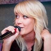 "Rocket Queen" фото 104