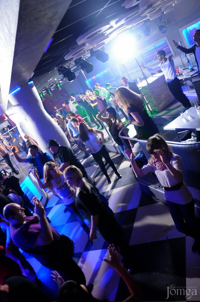 Фотография с DJ LUCKY BIRTHDAY PARTY часть 1 в Пятерочка