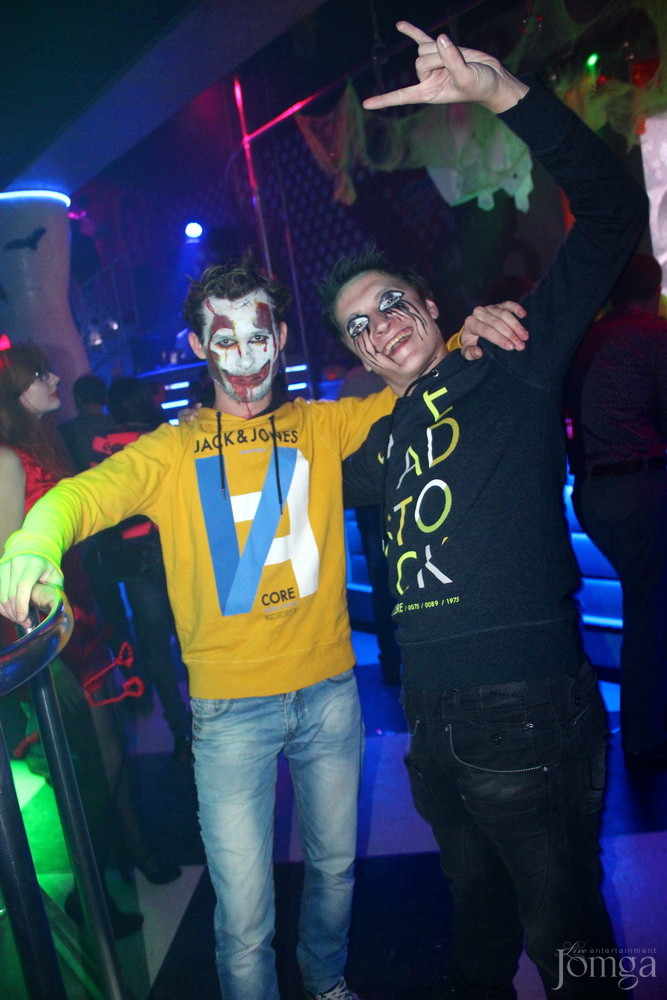 Фотография с HALLOWEEN PRE PARTY  в Пятерочка