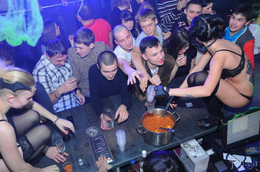 Фотография с Ночь живых мертвецов в Пятерочка