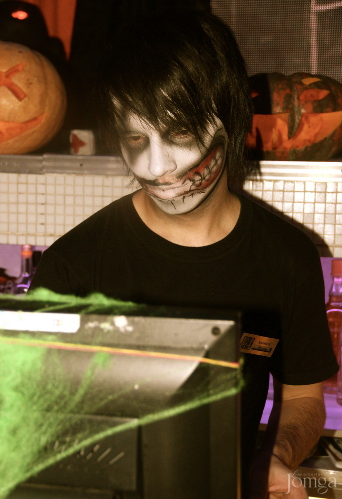 Фотография с Ночь живых мертвецов в Пятерочка