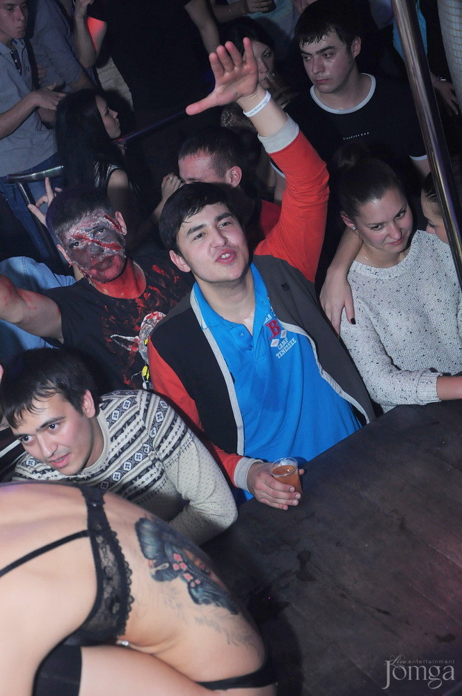 Фотография с Ночь живых мертвецов в Пятерочка