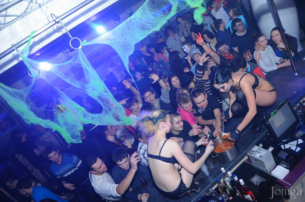 Фотография с Ночь живых мертвецов в Пятерочка