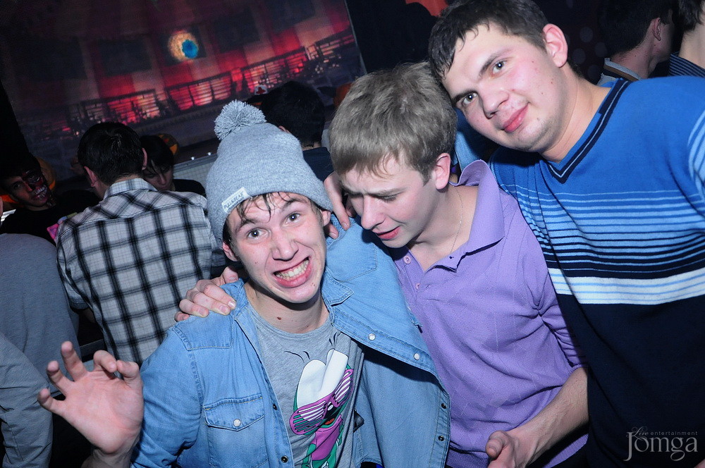 Фотография с Ночь живых мертвецов в Пятерочка