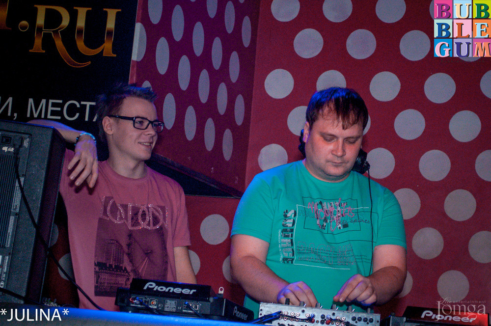 Фотография с "Own Way" в рок-баре "Лондон" в Пятерочка