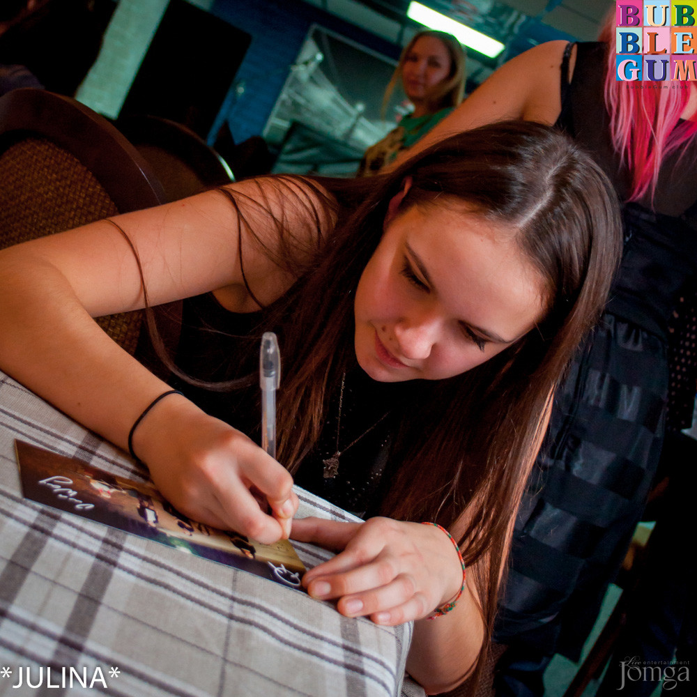 Фотография с "Own Way" в рок-баре "Лондон" в Пятерочка