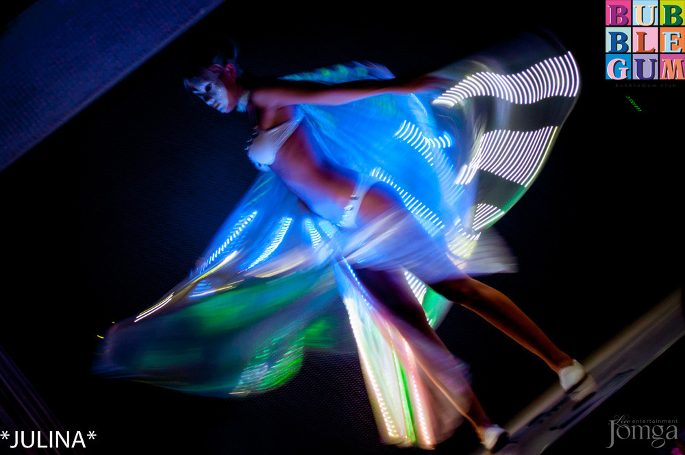 Фотография с Световое шоу Celebrity Show в Пятерочка