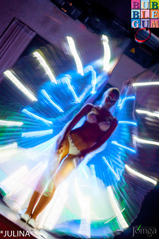 Фотография с Световое шоу Celebrity Show в Пятерочка