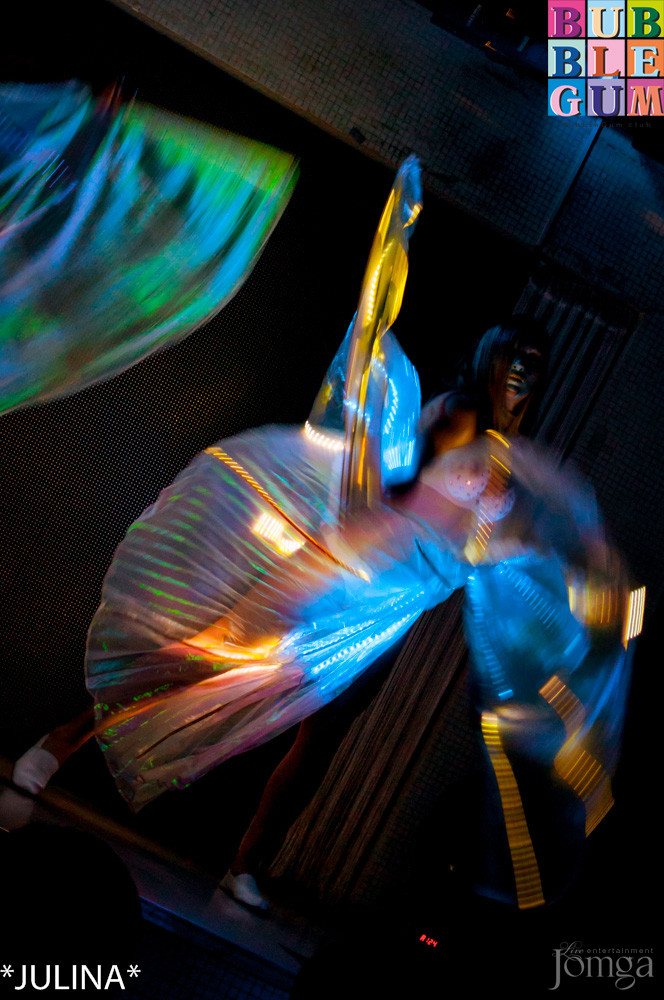 Фотография с Световое шоу Celebrity Show в Пятерочка