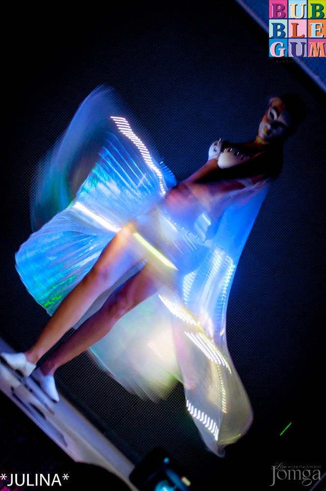 Фотография с Световое шоу Celebrity Show в Пятерочка