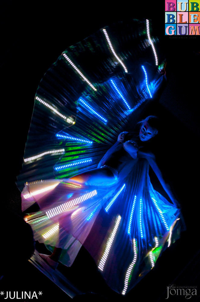 Фотография с Световое шоу Celebrity Show в Пятерочка