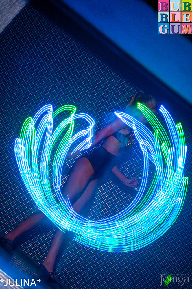 Фотография с Световое шоу Celebrity Show в Пятерочка