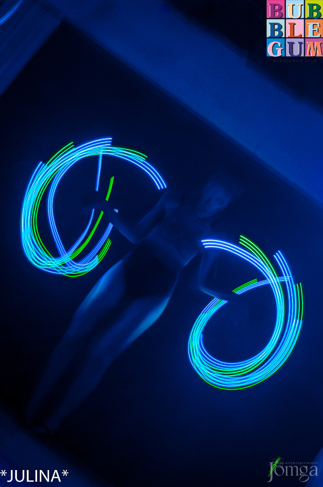 Фотография с Световое шоу Celebrity Show в Пятерочка