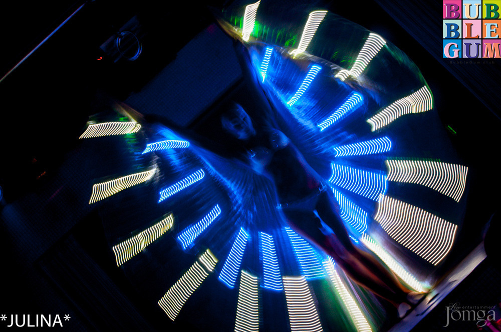 Фотография с Световое шоу Celebrity Show в Пятерочка