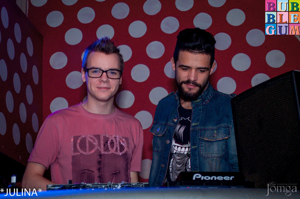 Фотография с Рenthouse Dj Toshie в Пятерочка