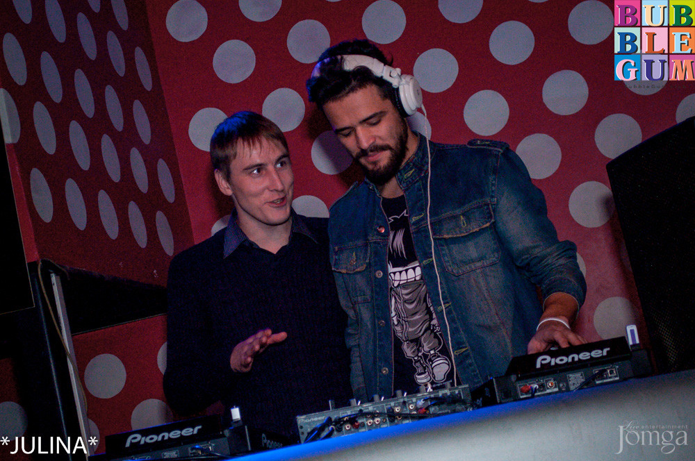 Фотография с Рenthouse Dj Toshie в Пятерочка