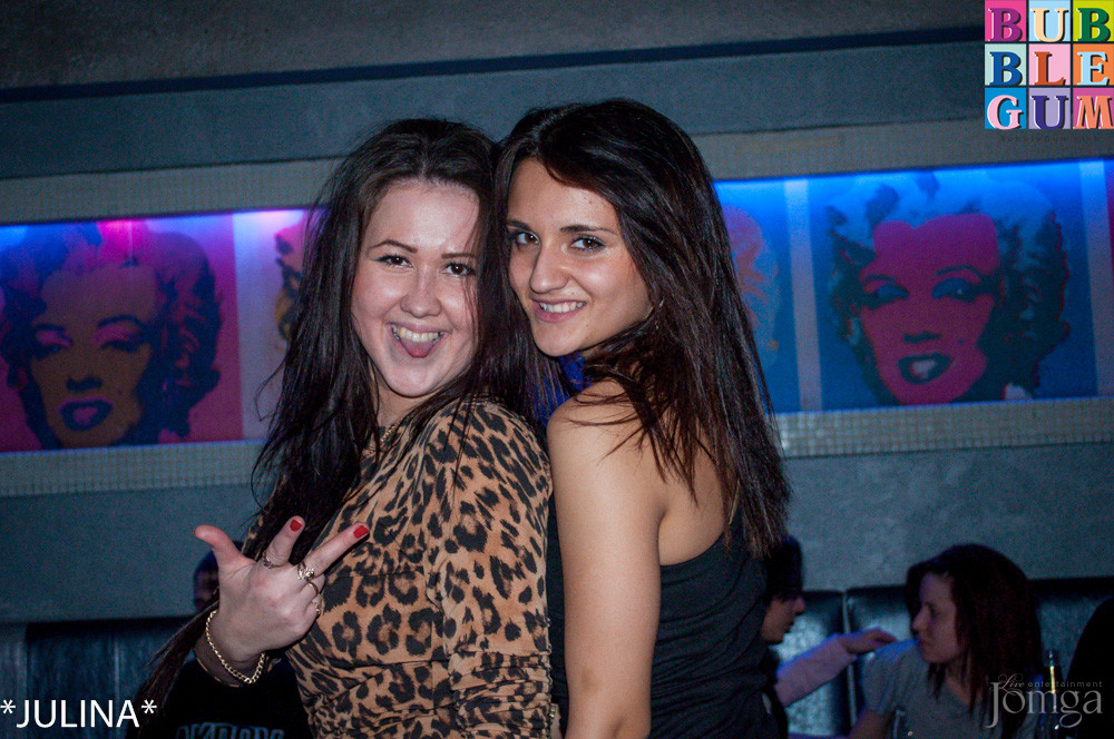 Фотография с Мокрая майка & Пивные бои в Пятерочка