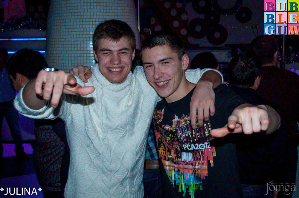 Фотография с Мокрая майка & Пивные бои в Пятерочка