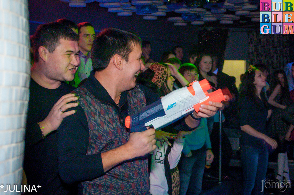 Фотография с Мокрая майка & Пивные бои в Пятерочка