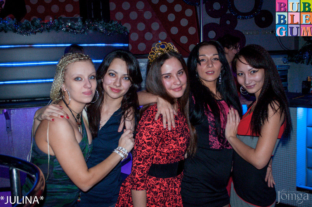 Фотография с Мокрая майка & Пивные бои в Пятерочка