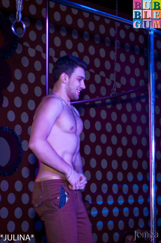 Фотография с Мокрая майка & Пивные бои в Пятерочка