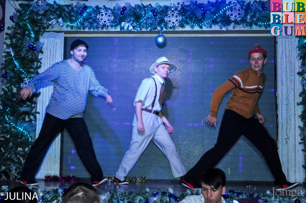 Фотография с Новогодняя ночь.Часть 1 в Пятерочка