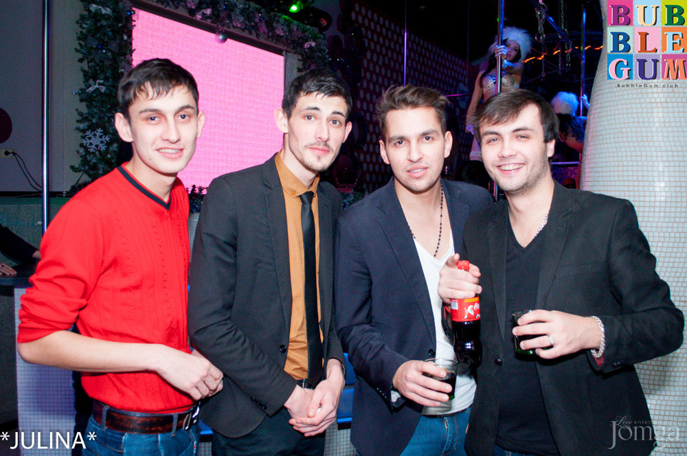 Фотография с PENTHOUSE в Пятерочка