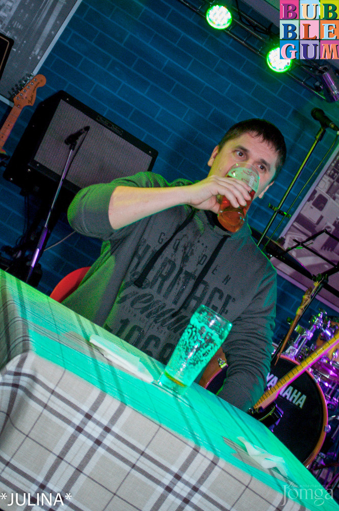 Фотография с Пивные бои & Мокрая майка в Пятерочка