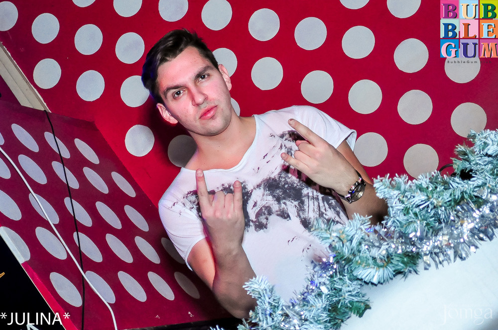 Фотография с Пивные бои & Мокрая майка в Пятерочка