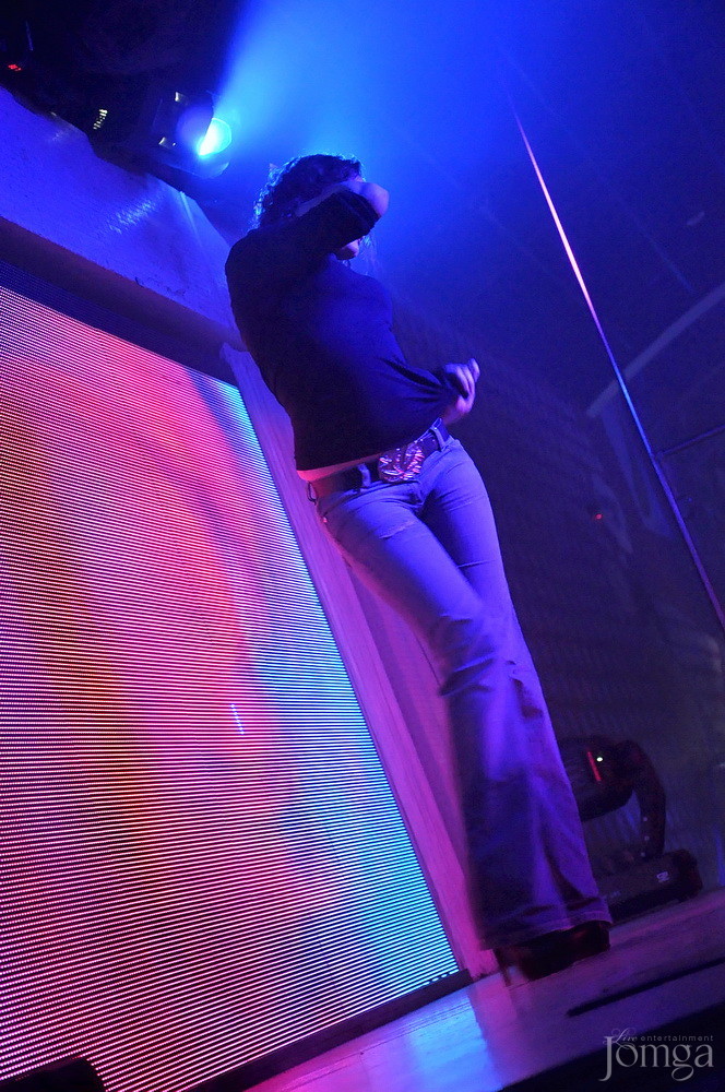 Фотография с Мокрая майка в Пятерочка