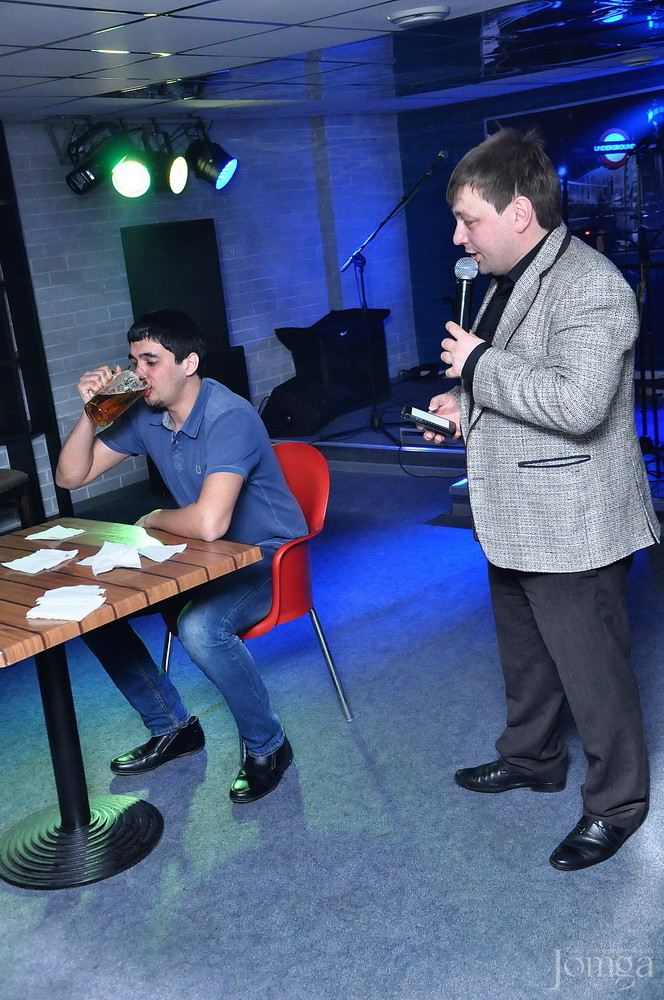 Фотография с Мокрая майка в Пятерочка