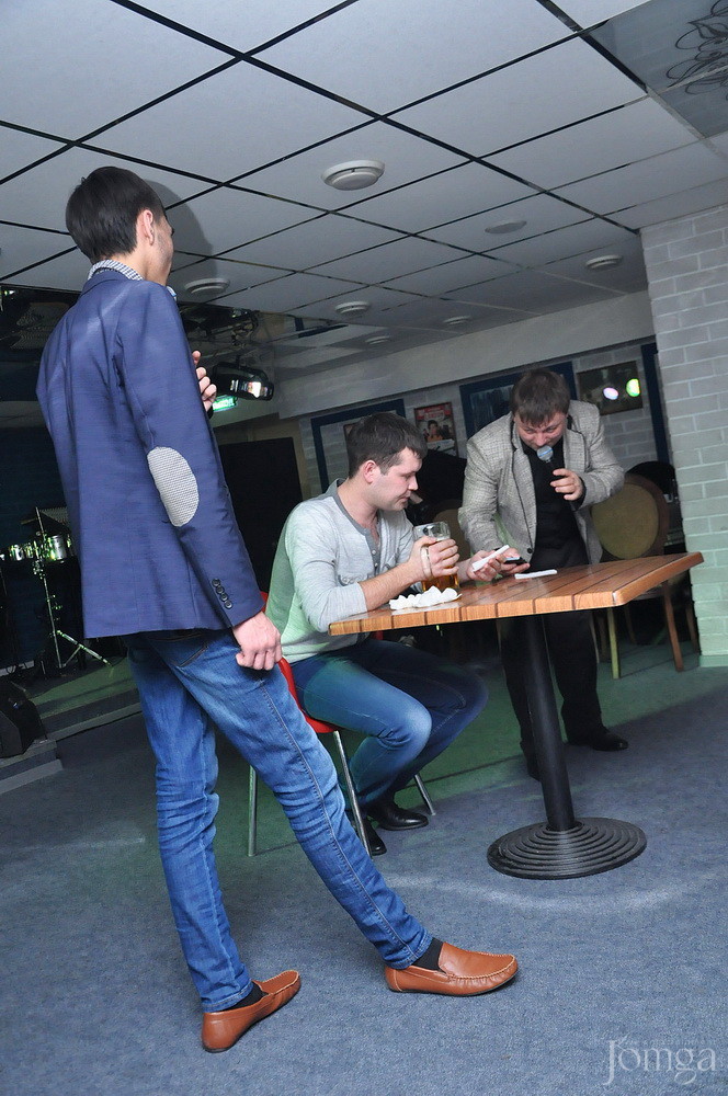 Фотография с Мокрая майка в Пятерочка