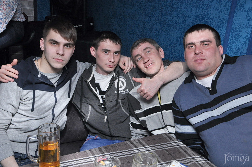 Фотография с Мокрая майка в Пятерочка