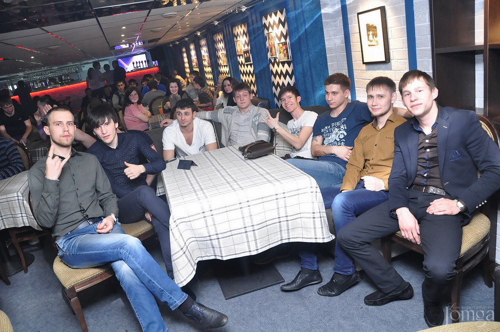 Фотография с Мокрая майка в Пятерочка